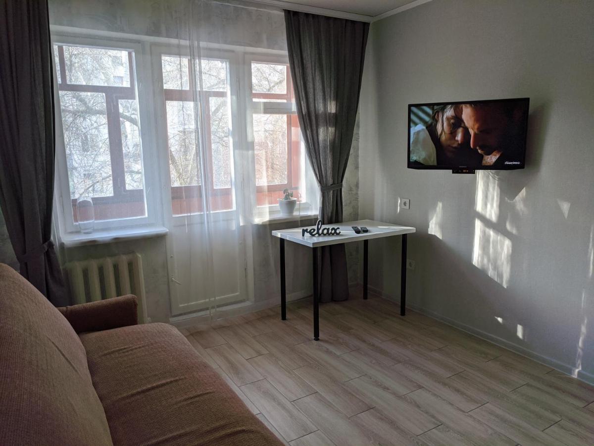 צ'רניהיב Apartment Near City Center On Peremohy Avenue 46 מראה חיצוני תמונה